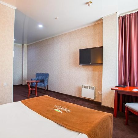 Green City Hotel Bishkek Exterior photo