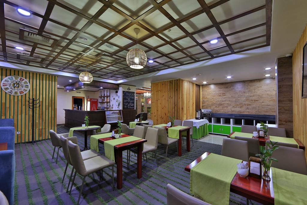 Green City Hotel Bishkek Exterior photo