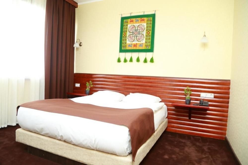Green City Hotel Bishkek Exterior photo
