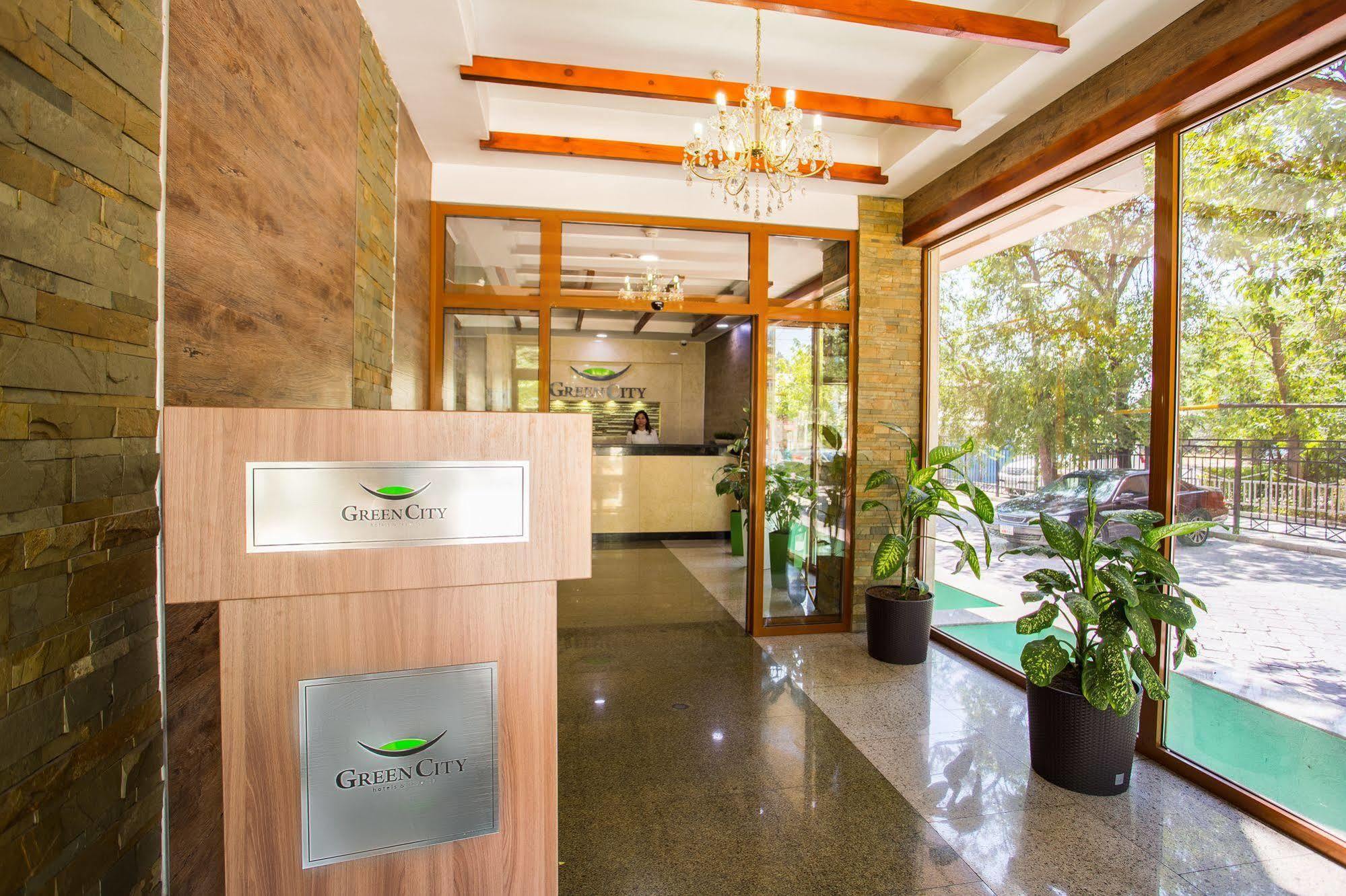 Green City Hotel Bishkek Exterior photo